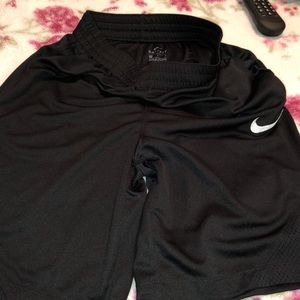 Nike unisex black shorts